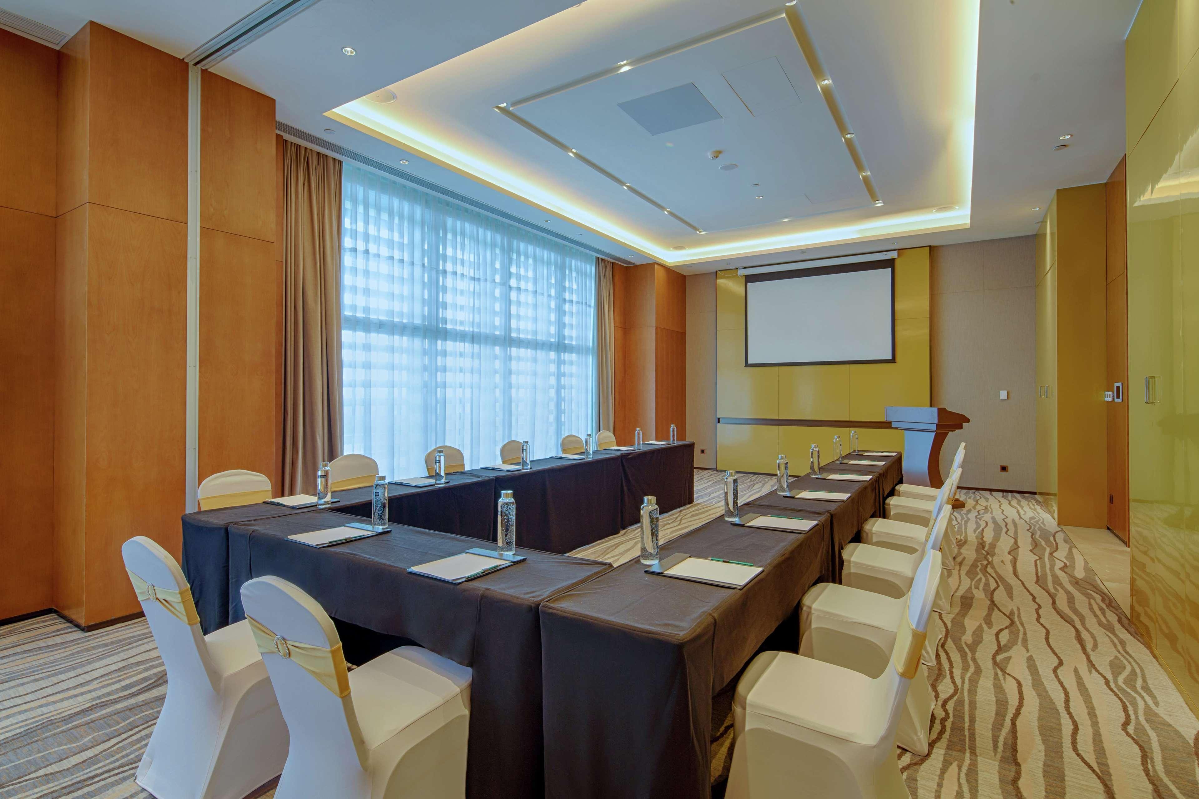 Hilton Garden Inn Zhuhai Hengqin Dış mekan fotoğraf