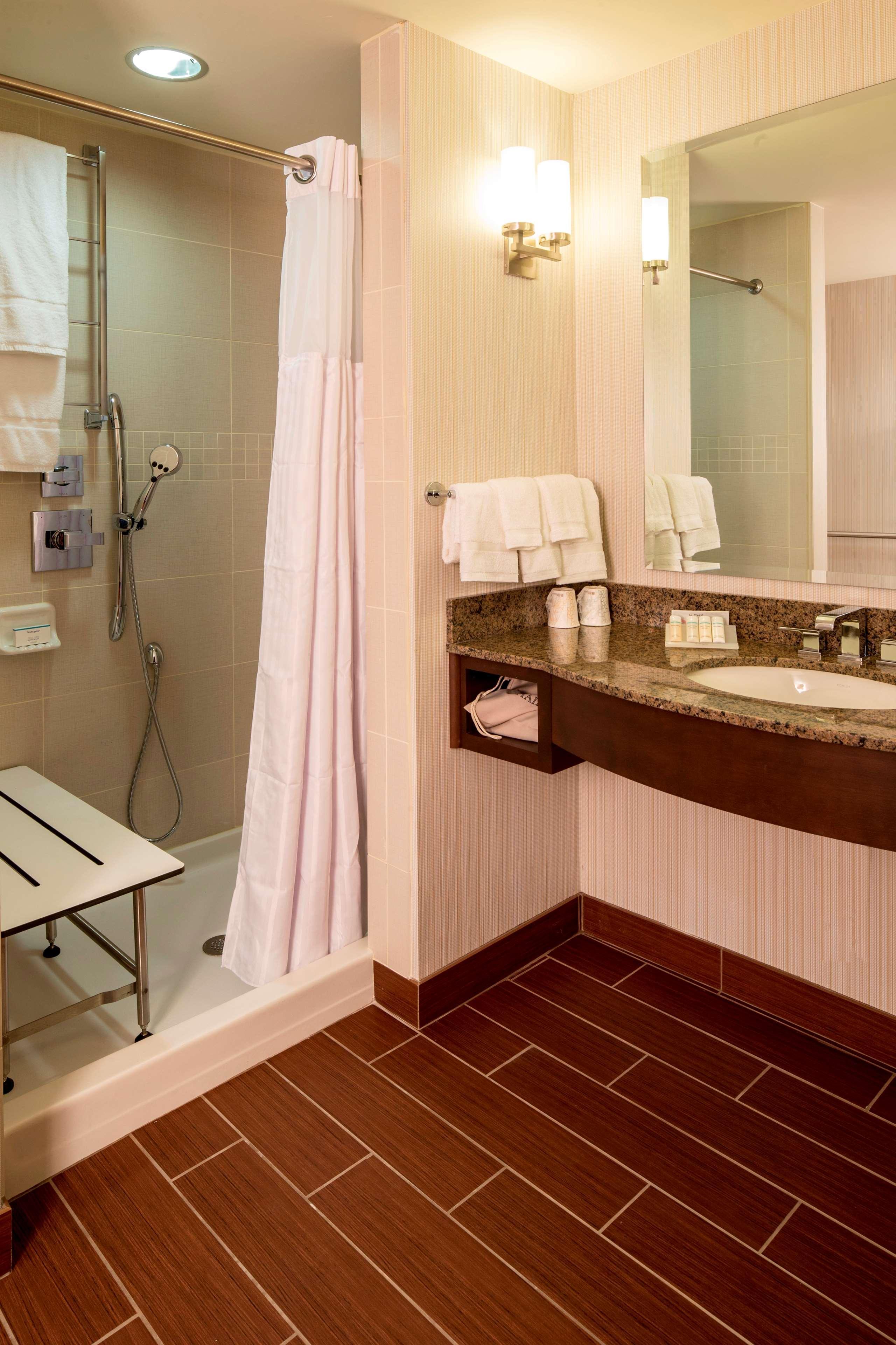 Hilton Garden Inn Zhuhai Hengqin Dış mekan fotoğraf