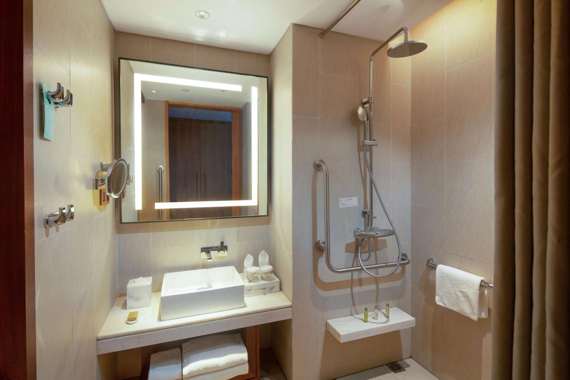 Hilton Garden Inn Zhuhai Hengqin Dış mekan fotoğraf